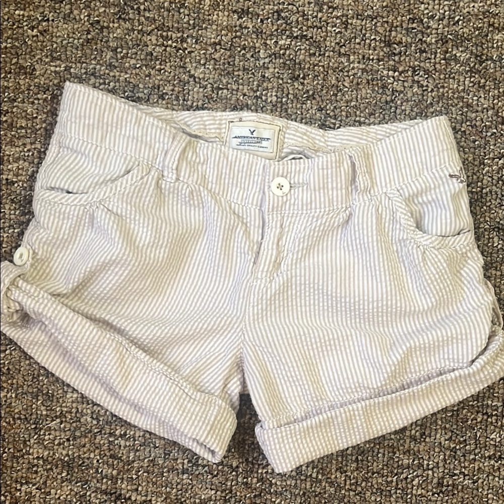 American Eagle Outfitters Cream Bermudas Light Summer Shorts